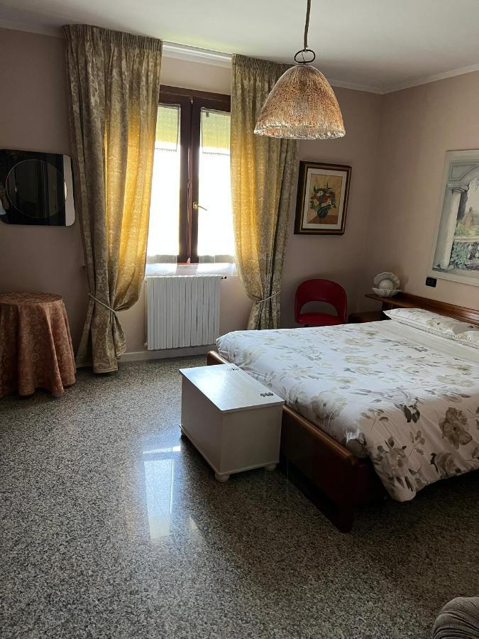 B&B Amy&Julie Badia Polesine Bagian luar foto